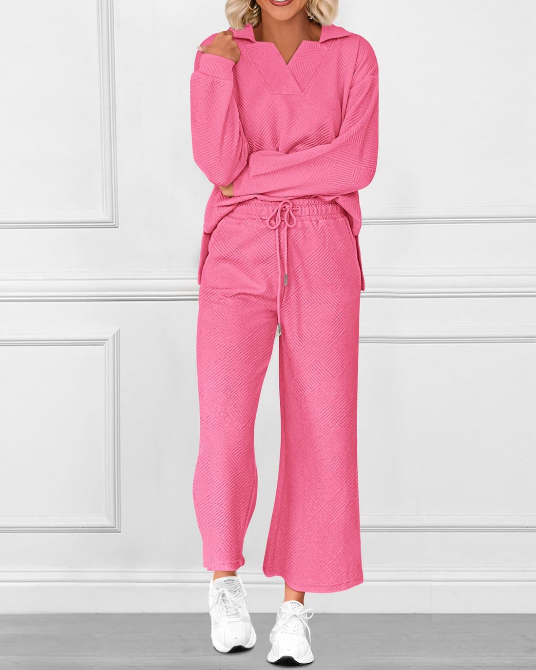 Women's Textured Lapel V Neck Pullover and Wide Leg Pants Lounge Set