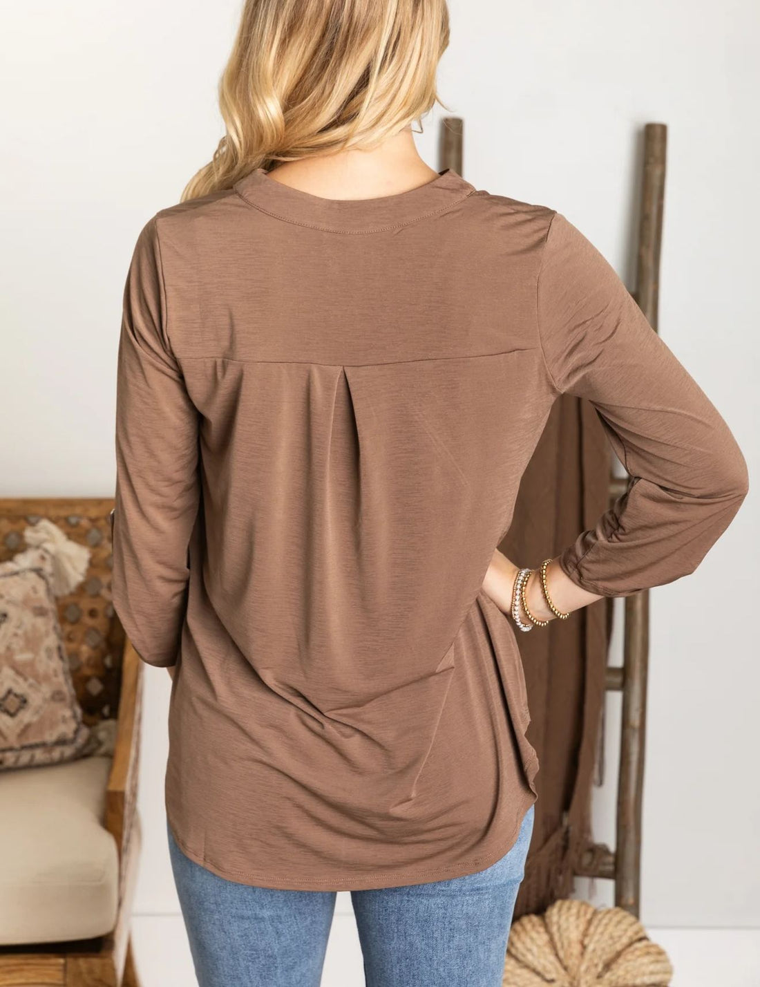 Womens Casual 3/4 Sleeve V Neck Wrinkle Free Top
