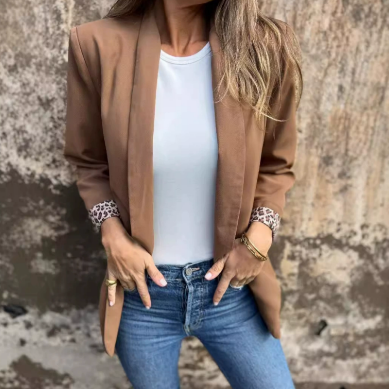 Women’s Stylish Blazer with Chic Leopard Print Lining