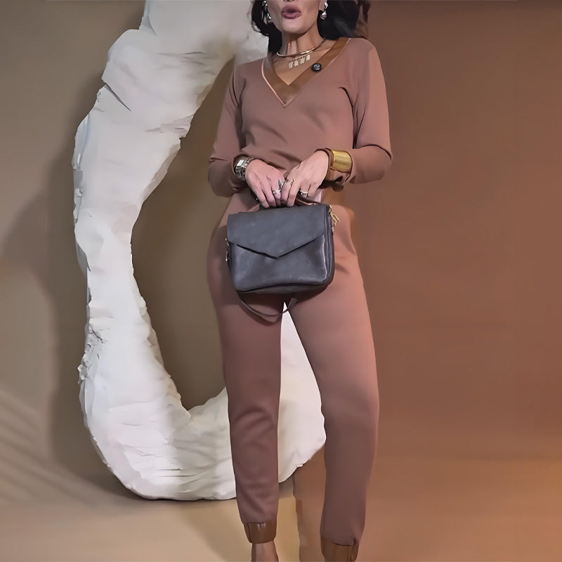 Comfortable Stylish Set-V-Neck Top and Drawstring Pants