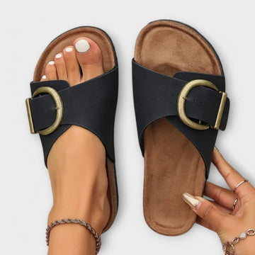Women's Adjustable Sandals with Supportive Straps and Cushioned Sole