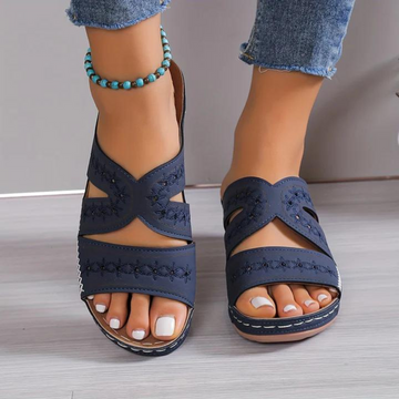 Women's Cushioned Sandals with Adjustable Straps and Arch Support