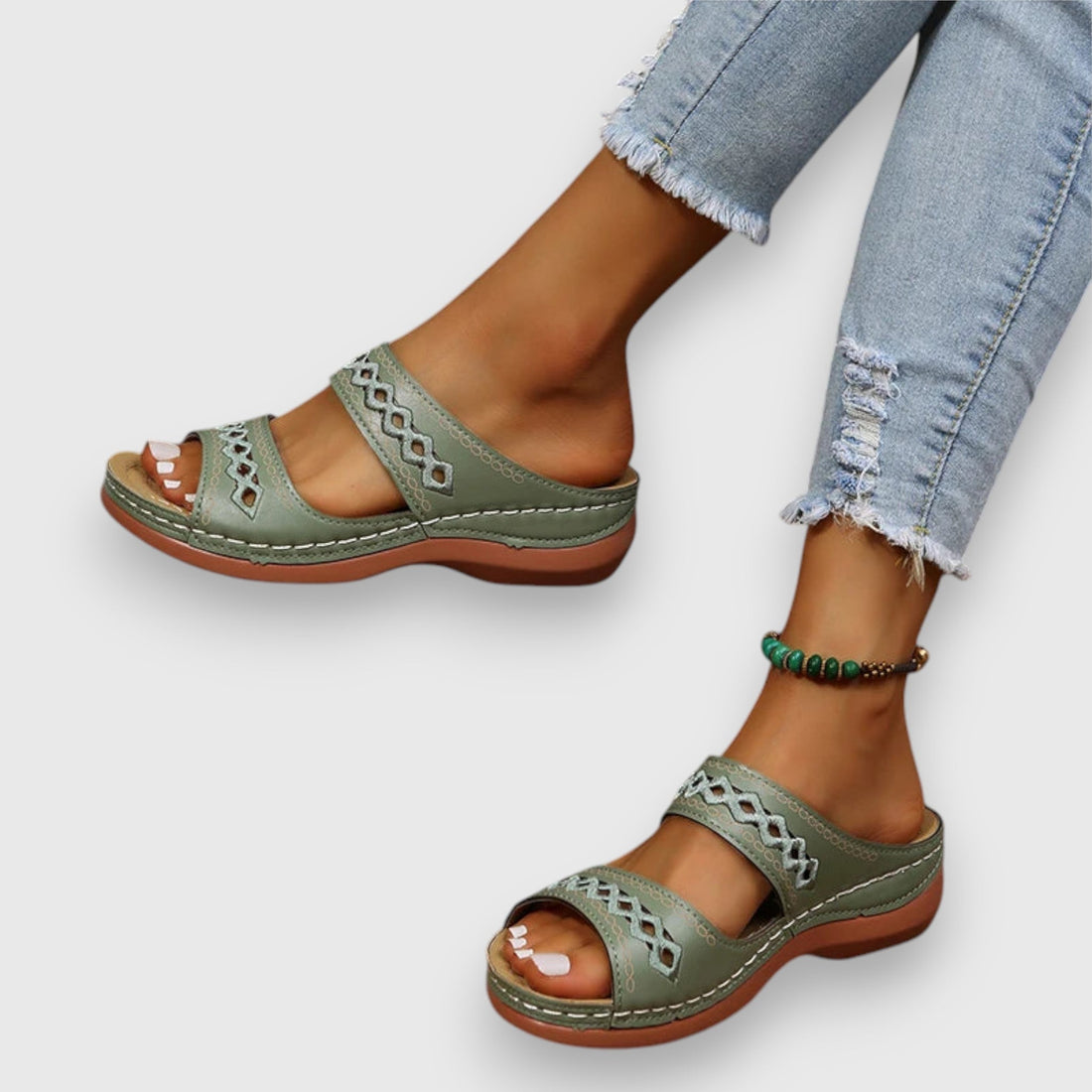 Women's Sandals with Wide Fit and Adjustable Straps