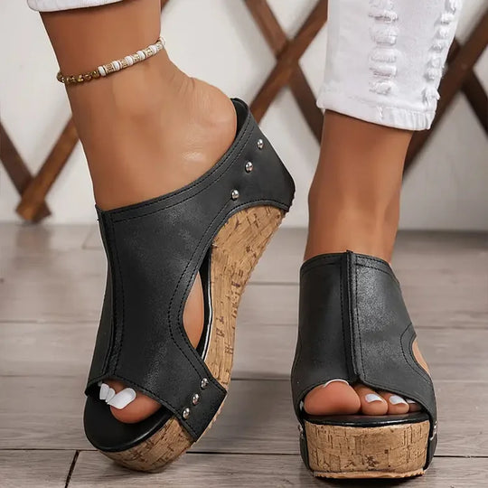 Women's Cushioned Sandals with Arch Support and Adjustable Straps