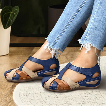 Women's Sandals with Arch Support and Adjustable Straps
