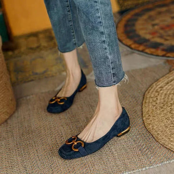Women's Low Heel Flat Sandals with Cushioned Insole and Adjustable Straps
