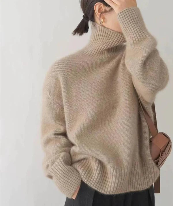 Women’s Cashmere Turtleneck Sweater