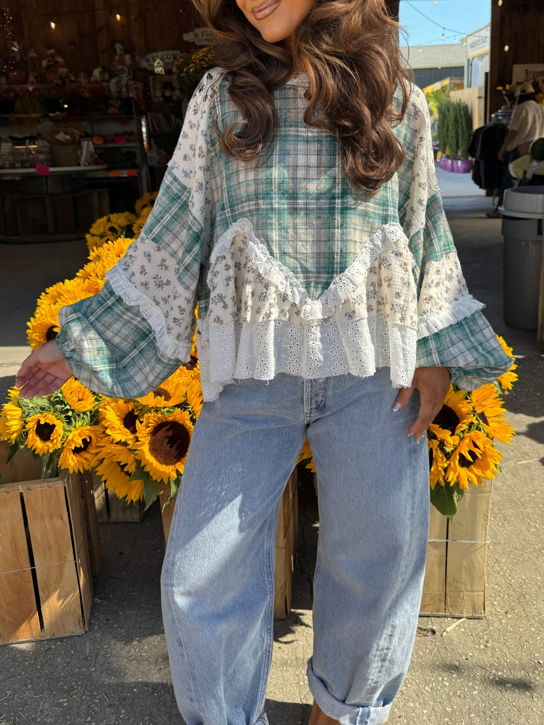 Women's Green Plaid Floral Long Sleeved Shirt