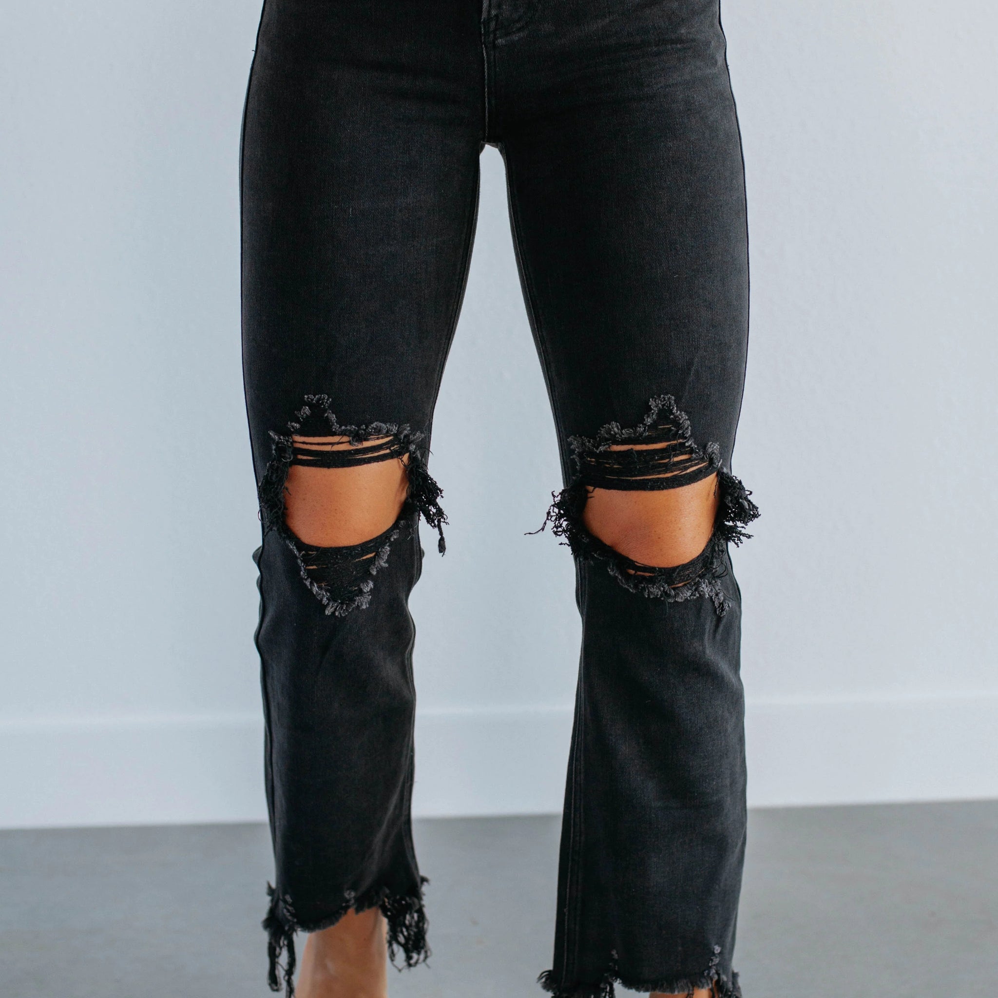 Women's Distressed Stretch High Rise Straight Jeans
